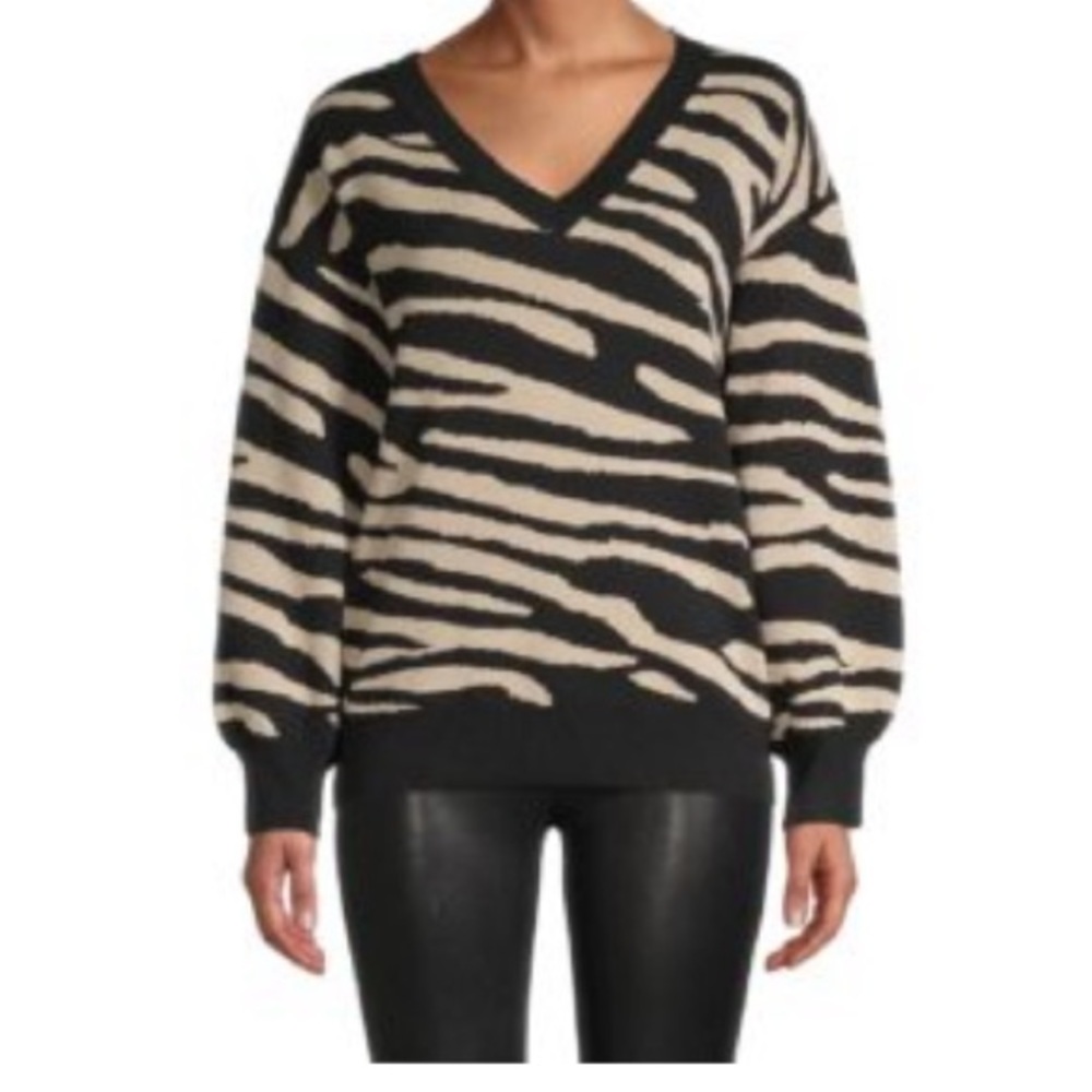 NWT Lea & Viola Animal-Pattern Pullover Size:M